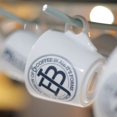 Is Café Franchising For You? Find out What it Really Entails